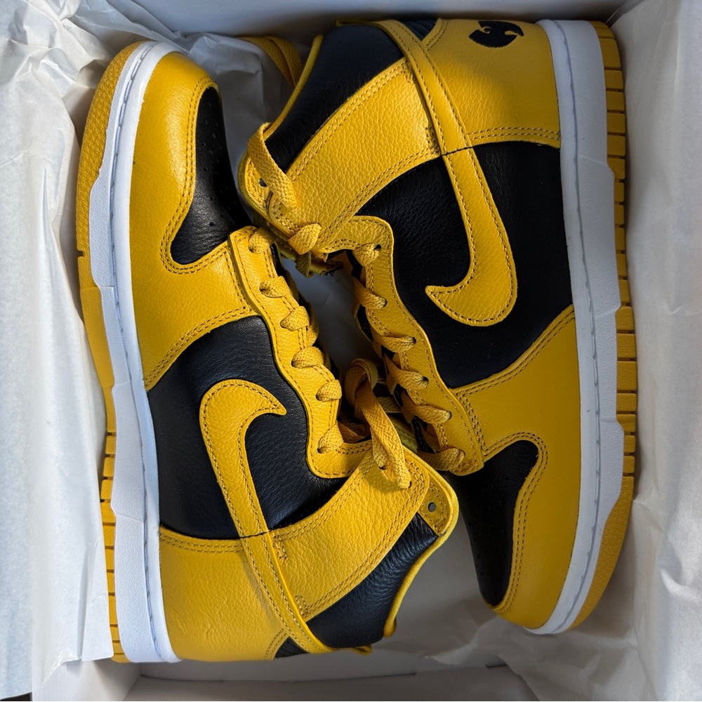 Wu-Tang Nike Dunk Hi Retro PRM